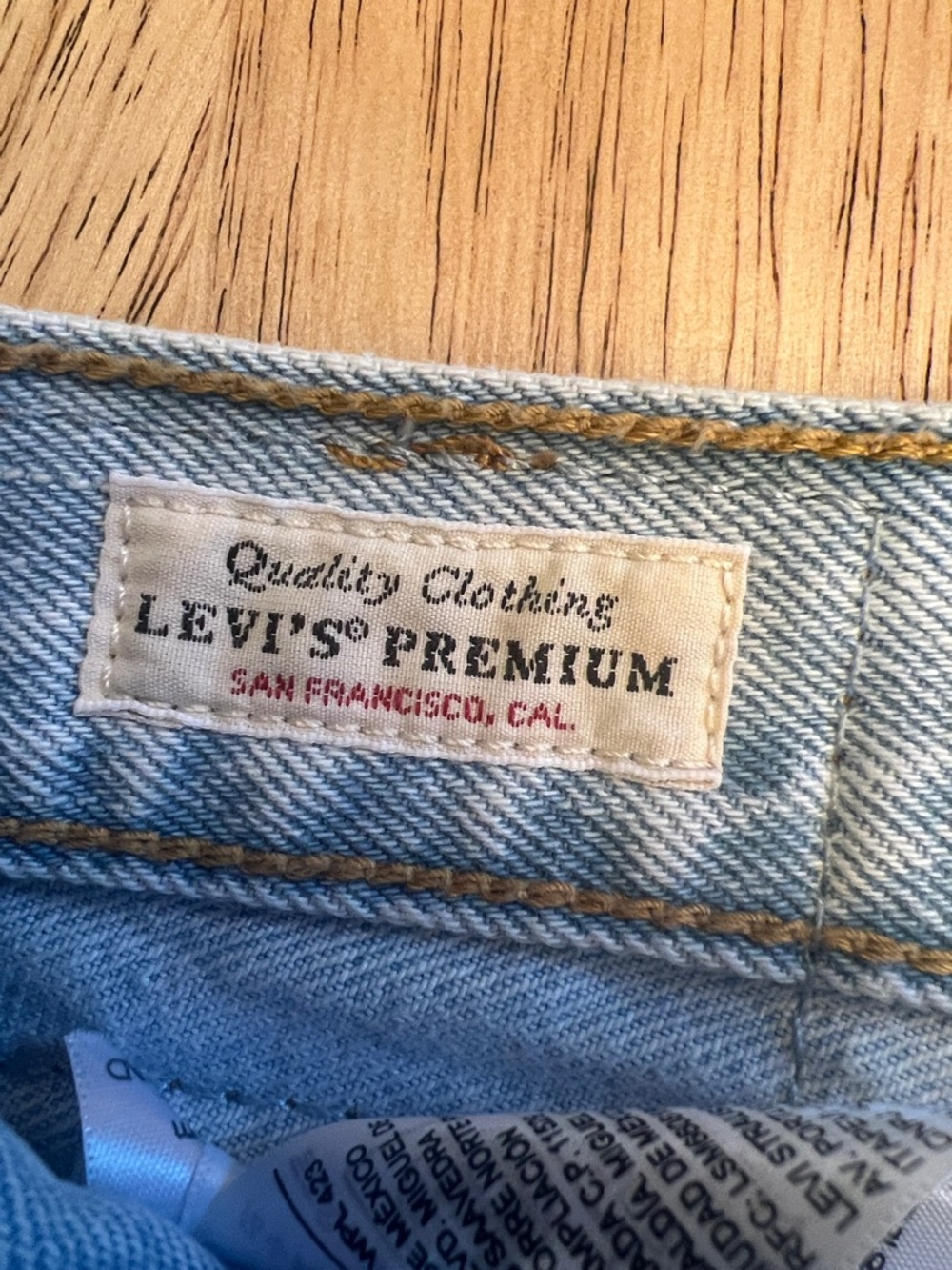 Levi's Ribcage Straight Ankle 100% Cotton Button-Fly women's size 31 - Picture 12 of 16